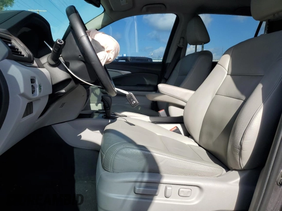 2016 Honda Pilot EX-L z VIN 5FNYF5H50GB008917, wystawiony jako Copart lot #56918335 z przebiegiem 82 691 mil mil oraz Szkoda całkowita • Salvage title. Historia ofert i sprzedaży dostępna na DreamBid. Obrazek 7.