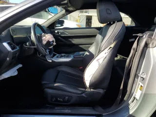 2024 BMW 4 Series 430i z VIN WBA23AT07RCR83768, wystawiony jako Copart lot #81619294 z przebiegiem Nie podano mil oraz Czysty tytuł • Clean title. Historia ofert i sprzedaży dostępna na DreamBid. Obrazek 7.