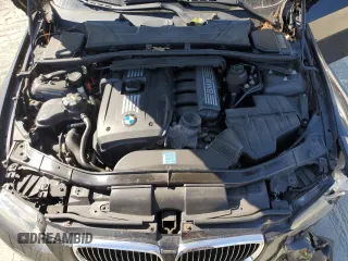 2008 BMW 3 Series 328xi z VIN WBAWV53528P079090, wystawiony jako Copart lot #76663544 z przebiegiem 167 919 mil mil oraz Szkoda całkowita • Salvage title. Historia ofert i sprzedaży dostępna na DreamBid. Obrazek 11.
