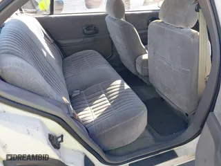 2001 Chevrolet Lumina with VIN 2G1WL52J611253021, listed as a IAAI auction lot 41862493 with 57,000 mi miles. Bid and sale history available at carsss.com. Image 8.