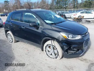2018 Chevrolet Trax LT with VIN 3GNCJPSB1JL231115, listed as a IAAI auction lot 41686302 with 44,763 mi miles. Bid and sale history available at carsss.com. Image 1.
