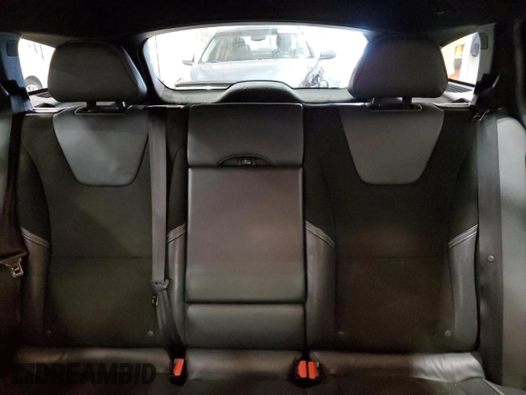 2015 Volvo V60 with VIN YV1902SG5F1210166, listed as a Copart auction lot 52084915 with 106,808 mi miles and Clean title. Bid and sale history available at DreamBid. Image 10.