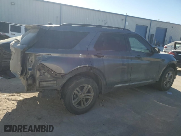 2024 Ford Explorer XLT with VIN 1FMSK8DHXRGA84507, listed as a Copart auction lot 47841735 with 28,391 mi miles and Salvage Title. Bid and sale history available at carsss.com. Image 3.