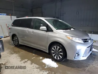 2018 Toyota Sienna XLE with VIN 5TDDZ3DC6JS193492, listed as a Copart auction lot 86548854 with 82,762 mi miles and Salvage Title. Bid and sale history available at carsss.com. Image 4.