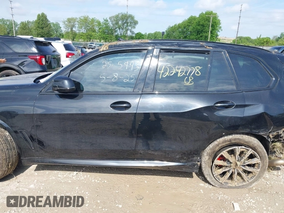 2022 BMW X5 xDrive40i with VIN 5UXCR6C01N9K28396, listed as a IAAI auction lot 42242778 with 43,350 mi miles and . Bid and sale history available at DreamBid. Image 14.