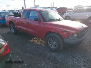 2001 Dodge Dakota Sport with VIN 1B7GL22N11S297957, listed as a IAAI auction lot 41244056 with 193,671 mi miles. Bid and sale history available at carsss.com. Image 1.
