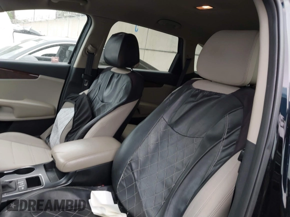 2016 Kia Sorento LX z VIN 5XYPGDA57GG037286, wystawiony jako IAAI lot #42479020 z przebiegiem 197 478 mil mil oraz . Historia ofert i sprzedaży dostępna na DreamBid. Obrazek 19.