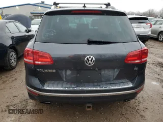 2015 Volkswagen Touareg Sport with VIN WVGEF9BP0FD003335, listed as a Copart auction lot 85151024 with 159,336 mi miles and Clean title. Bid and sale history available at DreamBid. Image 6.