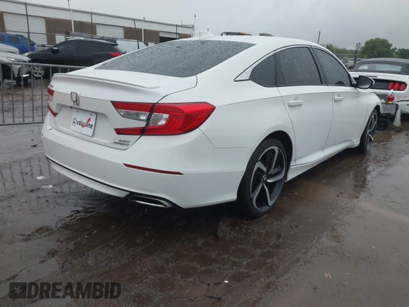 2019 Honda Accord Sport z VIN 1HGCV2F38KA034651, wystawiony jako IAAI lot #42159337 z przebiegiem 112 245 mil mil oraz . Historia ofert i sprzedaży dostępna na DreamBid. Obrazek 4.