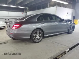 2017 Mercedes-Benz E 300 Luxury with VIN WDDZF4KB2HA030026, listed as a Copart auction lot 56007525 with 120,488 mi miles and Clean Title. Bid and sale history available at DreamBid. Image 3.