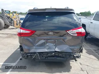 2018 Toyota Sienna XLE Auto Access Seat с VIN 5TDYZ3DC6JS939876, выставлен на аукционе IAAI как лот 42347926 с пробегом 81 086 миль миль и . История ставок и продаж доступна на DreamBid. Изображение 17.