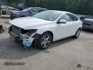2015 Volvo S60 T5 Drive-E Premier with VIN YV126MFK7F1361049, listed as a Copart auction lot 64773613 with 81,329 mi miles. Bid and sale history available at carsss.com. Image 1.