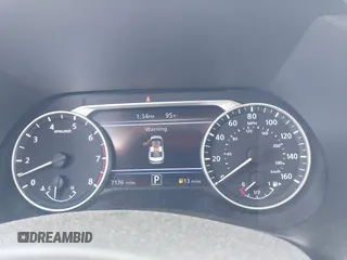 2025 Nissan Sentra SV с VIN 3N1AB8CV1SY303353, выставлен на аукционе IAAI как лот 42503250 с пробегом 7 176 миль миль и . История ставок и продаж доступна на DreamBid. Изображение 7.