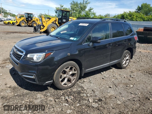 2018 Subaru Forester Touring z VIN JF2SJAWC5JH590150, wystawiony jako Copart lot #57391515 z przebiegiem 61 301 mil mil oraz Szkoda całkowita • Salvage title. Historia ofert i sprzedaży dostępna na DreamBid. Obrazek 1.