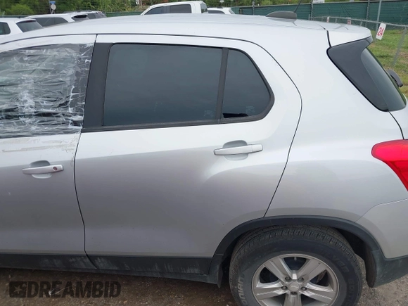 2020 Chevrolet Trax LS with VIN 3GNCJKSBXLL202265, listed as a IAAI auction lot 42462769 with 143,466 mi miles and . Bid and sale history available at DreamBid. Image 14.