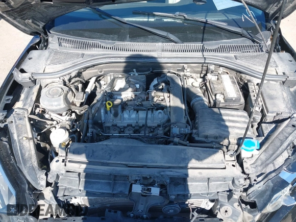 2019 Volkswagen Jetta S z VIN 3VWCB7BU1KM235505, wystawiony jako IAAI lot #42327298 z przebiegiem 54 126 mil mil oraz . Historia ofert i sprzedaży dostępna na DreamBid. Obrazek 10.