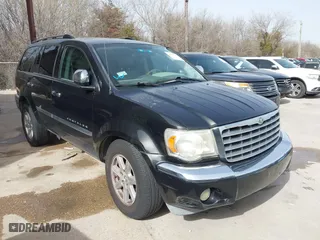 2007 Chrysler Aspen Limited with VIN 1A8HX58P27F538387, listed as a IAAI auction lot 41755711 with 177,497 mi miles. Bid and sale history available at carsss.com. Image 1.