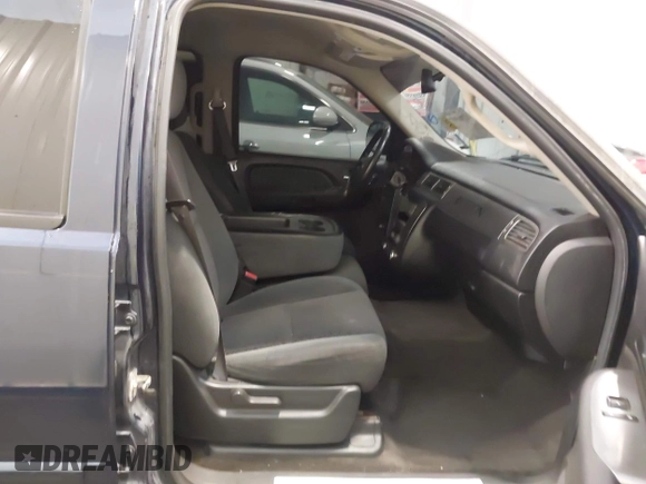 2007 Chevrolet Tahoe LS with VIN 1GNFC13C87R394003, listed as a IAAI auction lot 42206597 with 147,358 mi miles and . Bid and sale history available at DreamBid. Image 5.