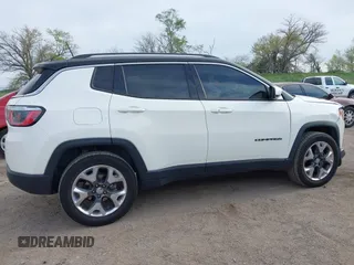 2019 Jeep Compass Limited z VIN 3C4NJDCB7KT678838, wystawiony jako IAAI lot #42193400 z przebiegiem 88 385 mil mil oraz . Historia ofert i sprzedaży dostępna na DreamBid. Obrazek 13.