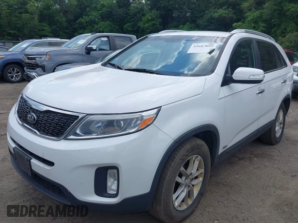 2015 Kia Sorento LX with VIN 5XYKTDA6XFG640536, listed as a IAAI auction lot 42687095 with 142,816 mi miles and . Bid and sale history available at DreamBid. Image 17.