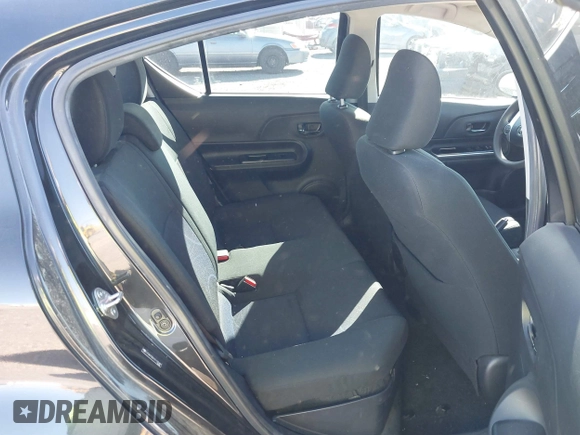 2016 Toyota Prius One z VIN JTDKDTB31G1122487, wystawiony jako IAAI lot #41866418 z przebiegiem 74 035 mil mil oraz . Historia ofert i sprzedaży dostępna na DreamBid. Obrazek 8.