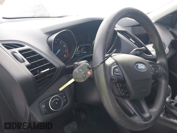 2018 Ford Escape SE with VIN 1FMCU0GD1JUC48757, listed as a IAAI auction lot 41631583 with 80,700 mi miles. Bid and sale history available at carsss.com. Image 11.