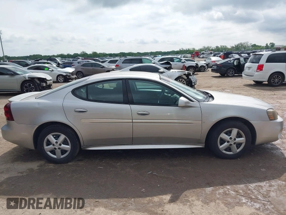 2008 Pontiac Grand Prix z VIN 2G2WP552381115340, wystawiony jako IAAI lot #42117812 z przebiegiem 168 029 mil mil oraz . Historia ofert i sprzedaży dostępna na DreamBid. Obrazek 13.