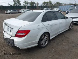 2013 Mercedes-Benz C-Class C 250 Sport with VIN WDDGF4HB8DA776294, listed as a IAAI auction lot 41809513 with 999,999 mi miles. Bid and sale history available at carsss.com. Image 4.
