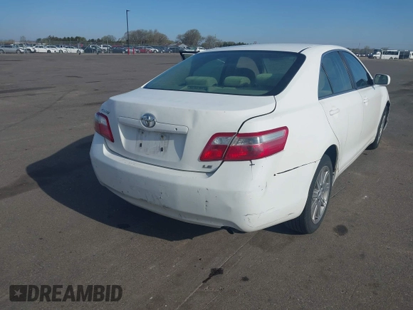 2007 Toyota Camry CE with VIN 4T1BE46KX7U517265, listed as a IAAI auction lot 42098343 with 131,541 mi miles. Bid and sale history available at carsss.com. Image 12.
