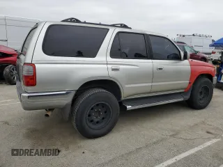 1999 Toyota 4Runner SR5 z VIN JT3GN86R1X0114530, wystawiony jako Copart lot #50566275 z przebiegiem Nie podano mil oraz Czysty tytuł • Clean title. Historia ofert i sprzedaży dostępna na DreamBid. Obrazek 3.