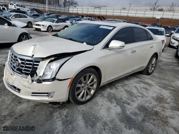 2013 Cadillac XTS Luxury with VIN 2G61R5S39D9103740, listed as a Copart auction lot 86191074 with 124,268 mi miles and Salvage Title. Bid and sale history available at carsss.com. Image 1.