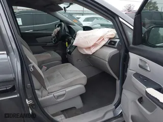 2013 Honda Odyssey LX with VIN 5FNRL5H24DB042230, listed as a IAAI auction lot 40954067 with 212,154 mi miles. Bid and sale history available at carsss.com. Image 5.