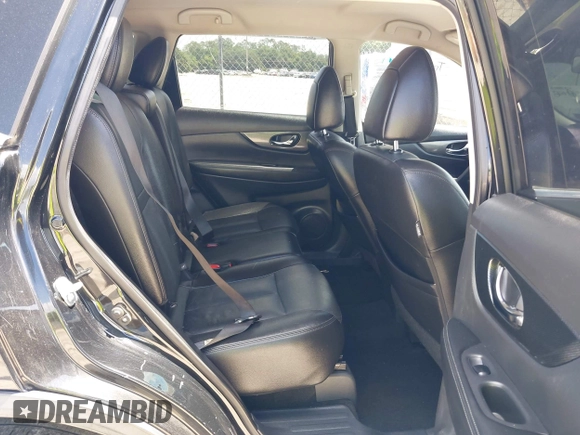 2016 Nissan Rogue SV z VIN KNMAT2MV8GP710455, wystawiony jako IAAI lot #41956161 z przebiegiem 134 612 mil mil oraz . Historia ofert i sprzedaży dostępna na DreamBid. Obrazek 8.