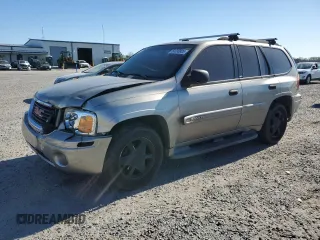 2003 GMC Envoy SLT with VIN 1GKDS13S832228632, listed as a Copart auction lot 50330805 with 224,605 mi miles and Salvage Title. Bid and sale history available at carsss.com. Image 1.
