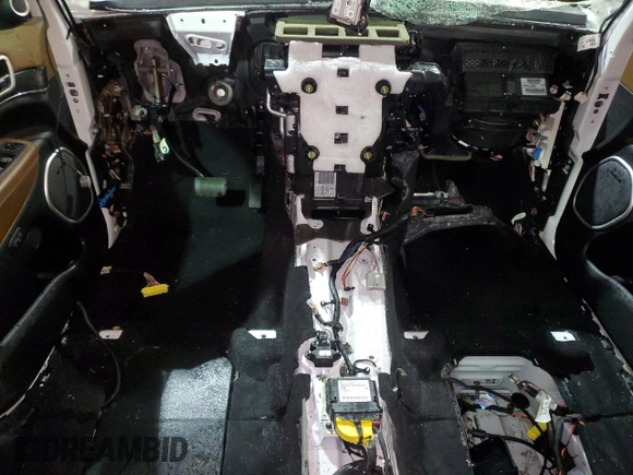 2020 Jeep Grand Cherokee Summit with VIN 1C4RJFJT5LC160376, listed as a Copart auction lot 52108895 with Not provided miles and Non repairable. Bid and sale history available at DreamBid. Image 8.