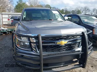2019 Chevrolet Tahoe Commercial z VIN 1GNSKFKC0KR142979, wystawiony jako IAAI lot #41532380 z przebiegiem 143 423 mil mil oraz . Historia ofert i sprzedaży dostępna na DreamBid. Obrazek 12.