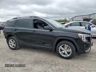 2022 GMC Terrain SLE z VIN 3GKALTEV1NL313378, wystawiony jako Copart lot #55805755 z przebiegiem 35 680 mil mil oraz Szkoda całkowita • Salvage title. Historia ofert i sprzedaży dostępna na DreamBid. Obrazek 4.