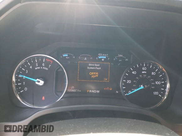 2019 Ford Expedition Limited with VIN 1FMJU2AT5KEA84024, listed as a Copart auction lot 52205145 with 122,657 mi miles and Salvage Title. Bid and sale history available at carsss.com. Image 9.