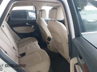 2018 Audi Q5 Premium Plus z VIN WA1BNAFY4J2034388, wystawiony jako IAAI lot #41839388 z przebiegiem 70 936 mil mil oraz . Historia ofert i sprzedaży dostępna na DreamBid. Obrazek 8.