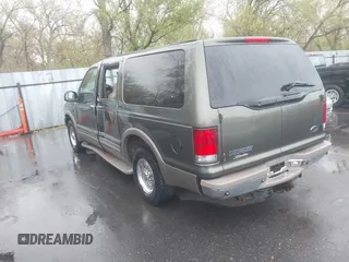 2000 Ford Excursion Limited with VIN 1FMNU42S8YEC77666, listed as a IAAI auction lot 42012100 with 203,329 mi miles and . Bid and sale history available at DreamBid. Image 3.