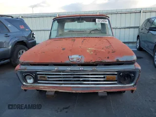 1963 Ford F-250 z VIN F25CR381471, wystawiony jako Copart lot #83724854 z przebiegiem 27 096 mil mil oraz Szkoda całkowita • Salvage title. Historia ofert i sprzedaży dostępna na DreamBid. Obrazek 5.