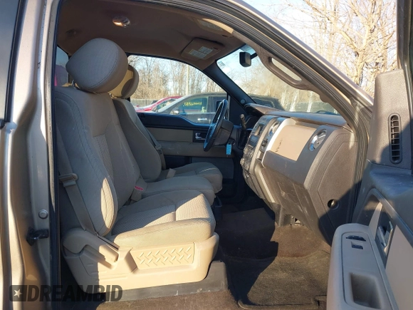2013 Ford F-150 XL with VIN 1FTMF1CM8DKF79009, listed as a IAAI auction lot 41344079 with 91,930 mi miles and . Bid and sale history available at DreamBid. Image 5.