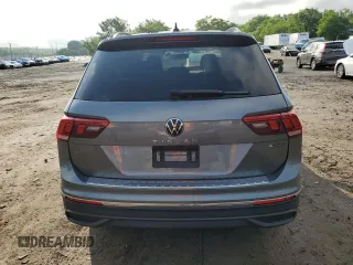 2022 Volkswagen Tiguan S with VIN 3VV0B7AX7NM173857, listed as a Copart auction lot 58382565 with 14,586 mi miles and Salvage title. Bid and sale history available at DreamBid. Image 6.