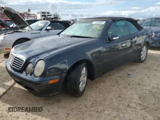 2000 Mercedes-Benz CLK with VIN WDBLK65G0YT030480, listed as a Copart auction lot 74530894 with Not Provided miles and Non Repairable. Bid and sale history available at carsss.com. Image 1.