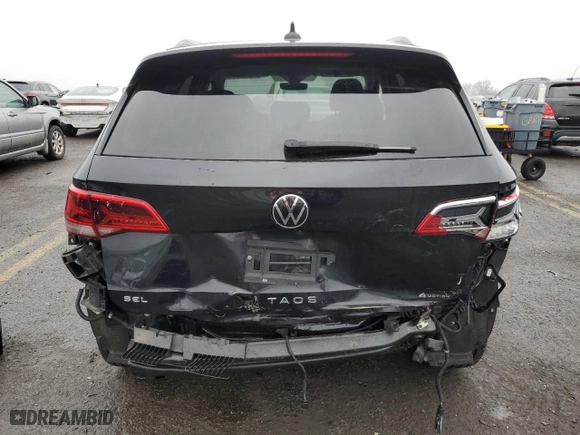 2022 Volkswagen Taos SEL with VIN 3VV2X7B2XNM015350, listed as a Copart auction lot 41783735 with 57,783 mi miles and Salvage Title. Bid and sale history available at carsss.com. Image 6.