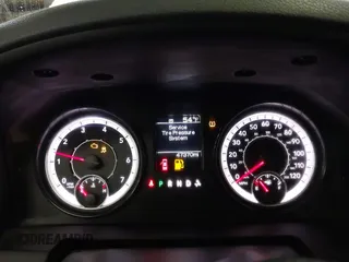 2017 Ram 1500 Tradesman с VIN 3C6JR6DG7HG622291, выставлен на аукционе IAAI как лот 42096791 с пробегом 47 370 миль миль и . История ставок и продаж доступна на DreamBid. Изображение 7.
