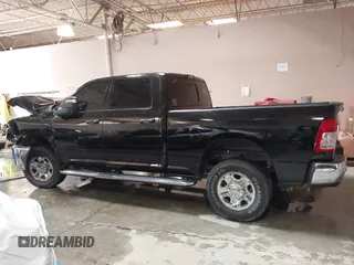 2024 Ram 2500 Tradesman with VIN 3C6UR5CJ5RG251069, listed as a IAAI auction lot 41392042 with 1 mi miles. Bid and sale history available at carsss.com. Image 15.