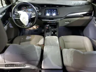 2021 Cadillac XT4 AWD Luxury with VIN 1GYFZBR43MF000539, listed as a Copart auction lot 41786565 with 69,543 mi miles and Salvage Title. Bid and sale history available at carsss.com. Image 8.