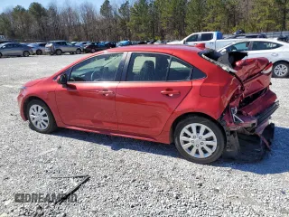2021 Toyota Corolla LE with VIN JTDEPMAE9MJ138087, listed as a Copart auction lot 47800135 with 46,969 mi miles and Salvage Title. Bid and sale history available at DreamBid. Image 2.