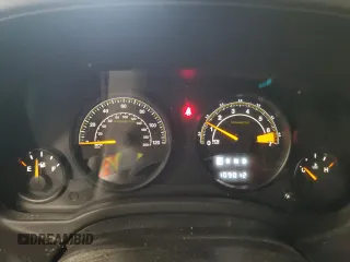 2016 Jeep Patriot Sport z VIN 1C4NJPBA5GD698402, wystawiony jako Copart lot #58601955 z przebiegiem 109 012 mil mil oraz Czysty tytuł • Clean title. Historia ofert i sprzedaży dostępna na DreamBid. Obrazek 9.